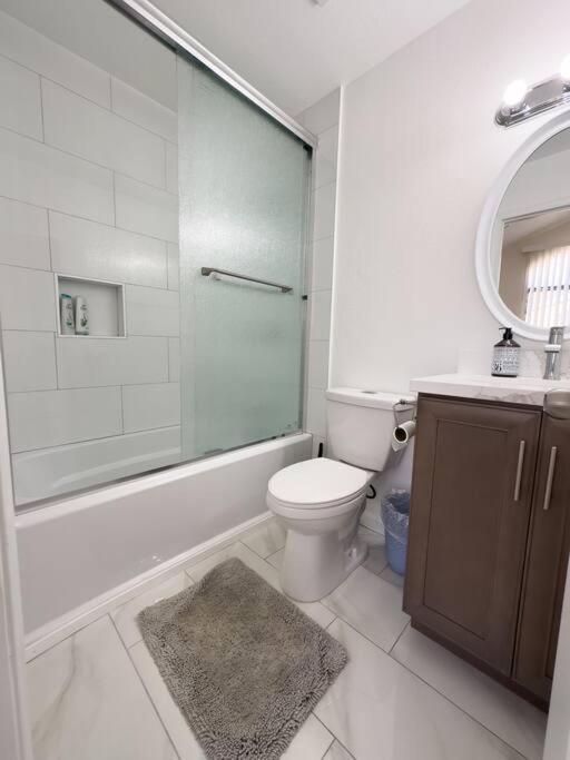 Modern Retreat 1 Mi. From Disney 阿纳海姆 外观 照片